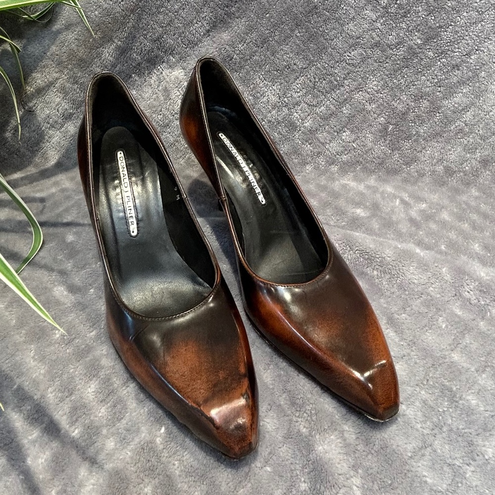 Donald J. Pliner Patent Leather Sari Heels